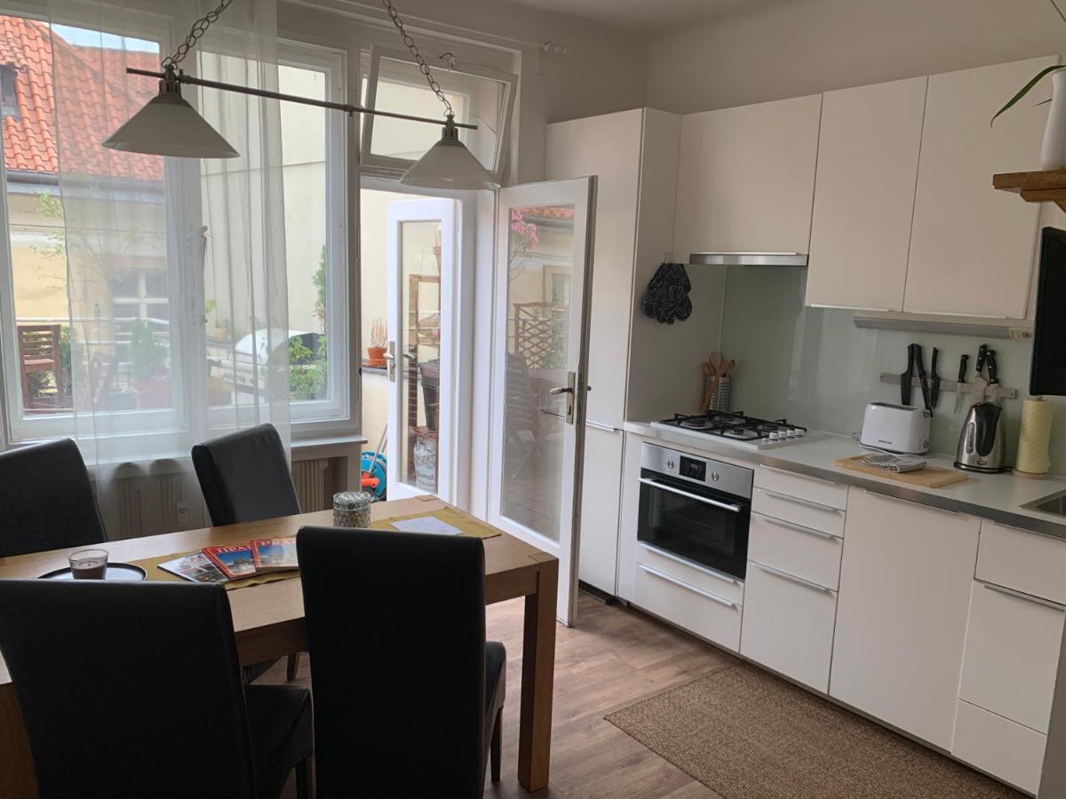 Apartmán Anenska By Charles Bridge 2 *